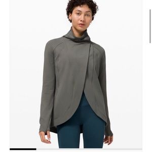 Lululemon Rulu Rally Wrap, Black